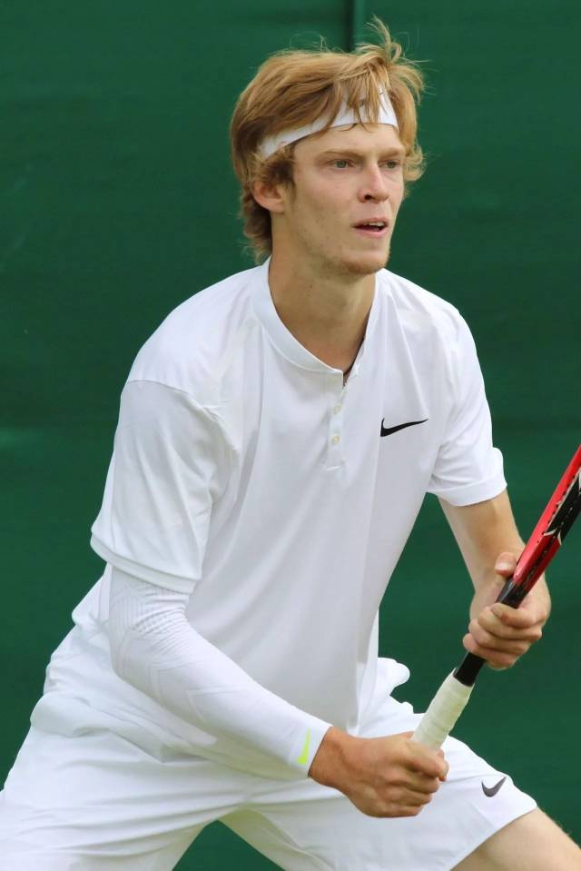 他赢得了队 他赢得了队