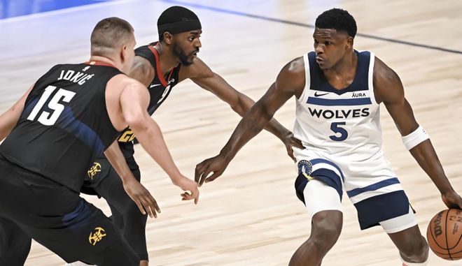 并肩作战的 并肩作战的